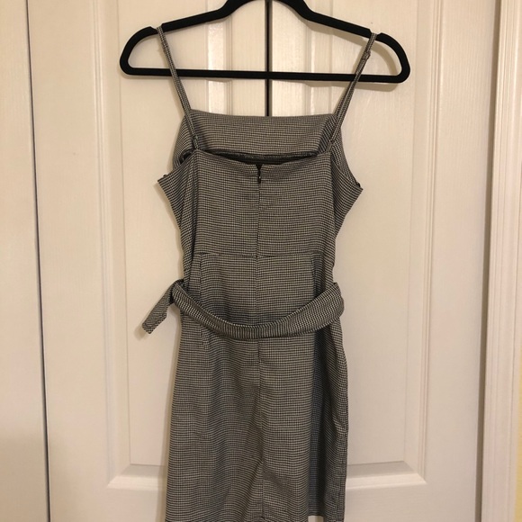 🔲 Mini Dress with Matching Belt - Picture 5 of 5